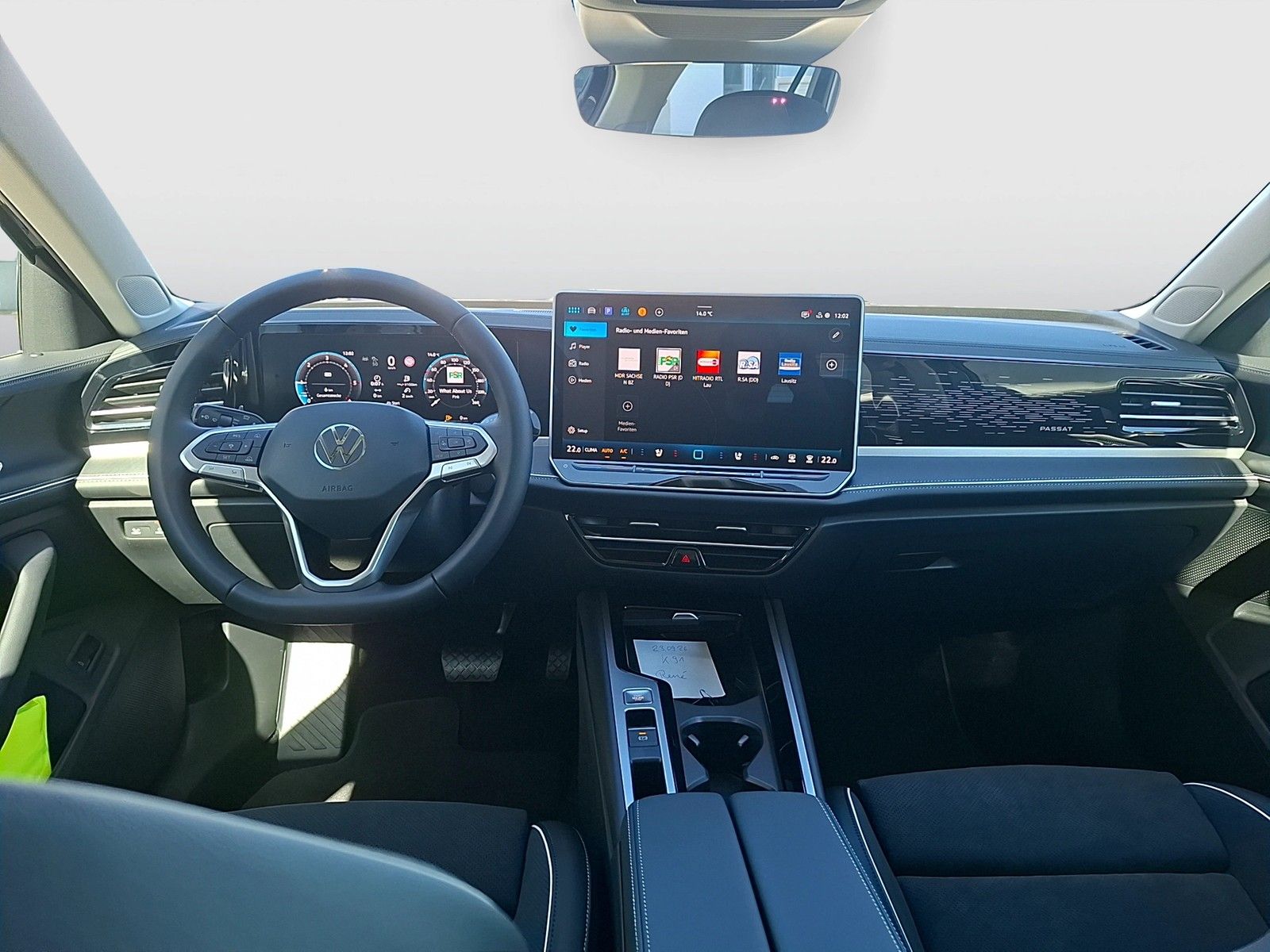 Fahrzeugabbildung Volkswagen Passat Variant TDI Elegance DSG Matrix AHK Navi