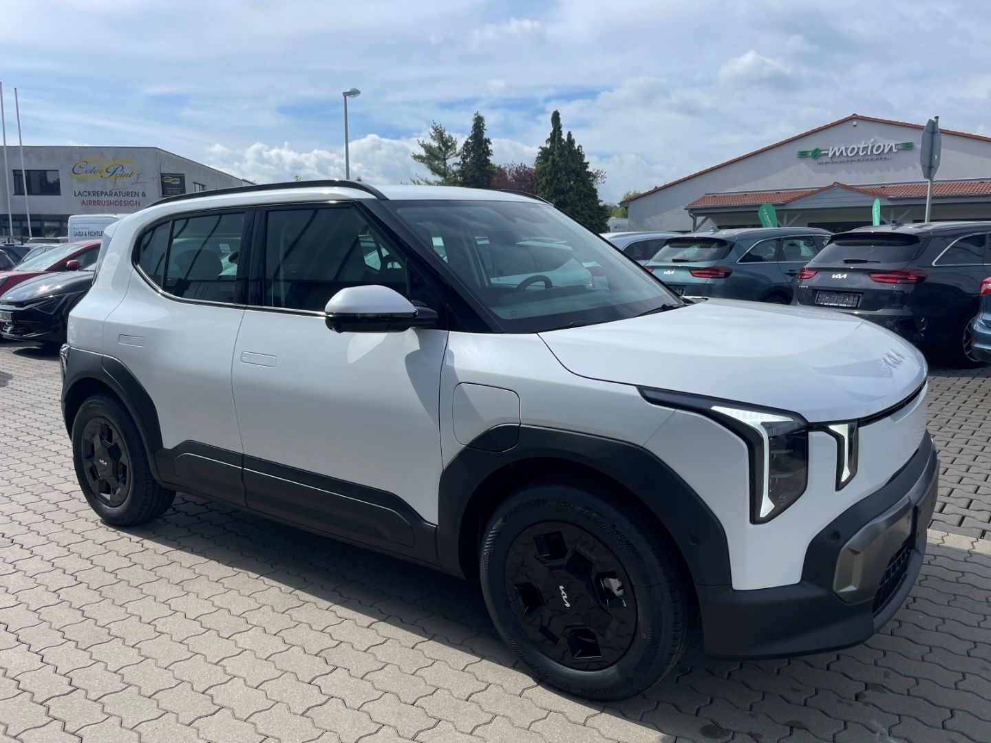 Fahrzeugabbildung Kia EV2 108 kW Earth 360 Kamera totWinkAss LED DAB