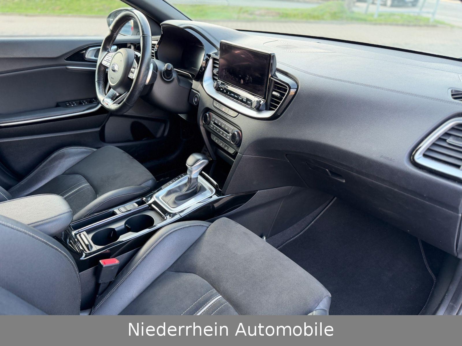 Kia pro cee'd / ProCeed