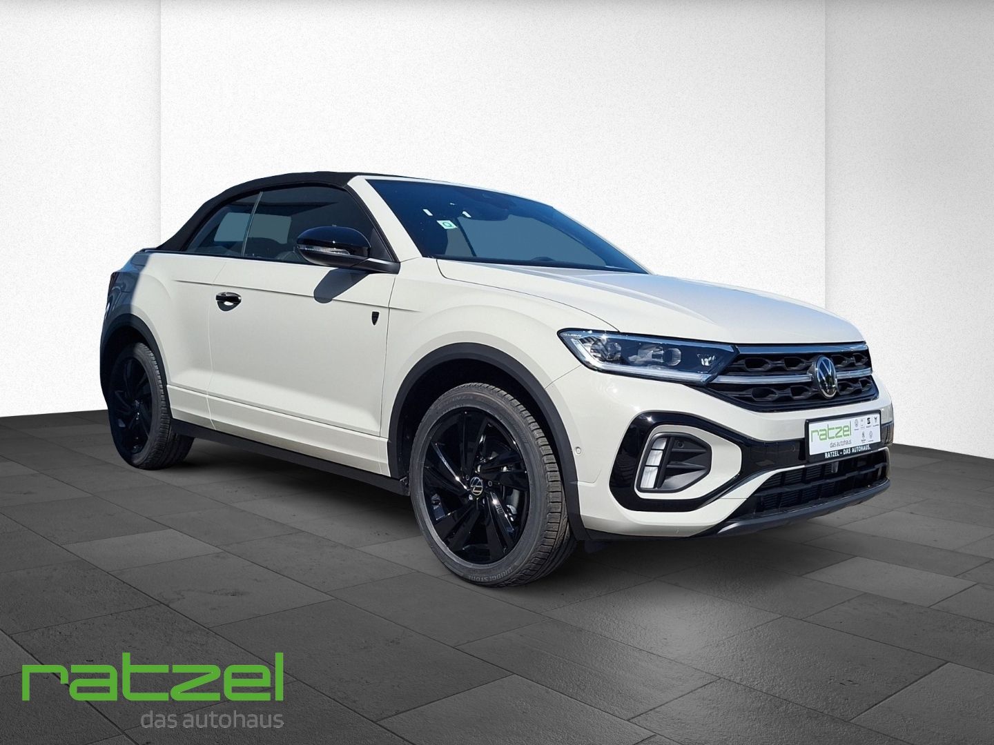 Fahrzeugabbildung Volkswagen T-Roc Edition Karmann 1.5TSI DSG Standh.+LED+PDC