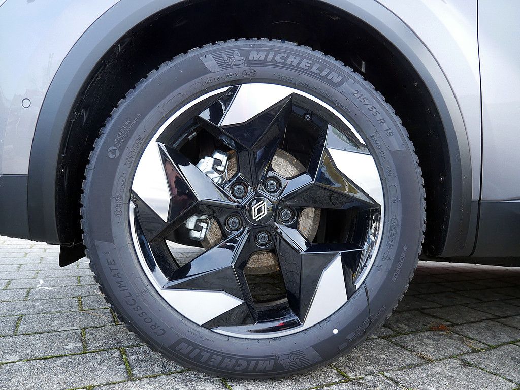 Fahrzeugabbildung Renault Captur Techno TCe 140 EDC Mild Hybrid