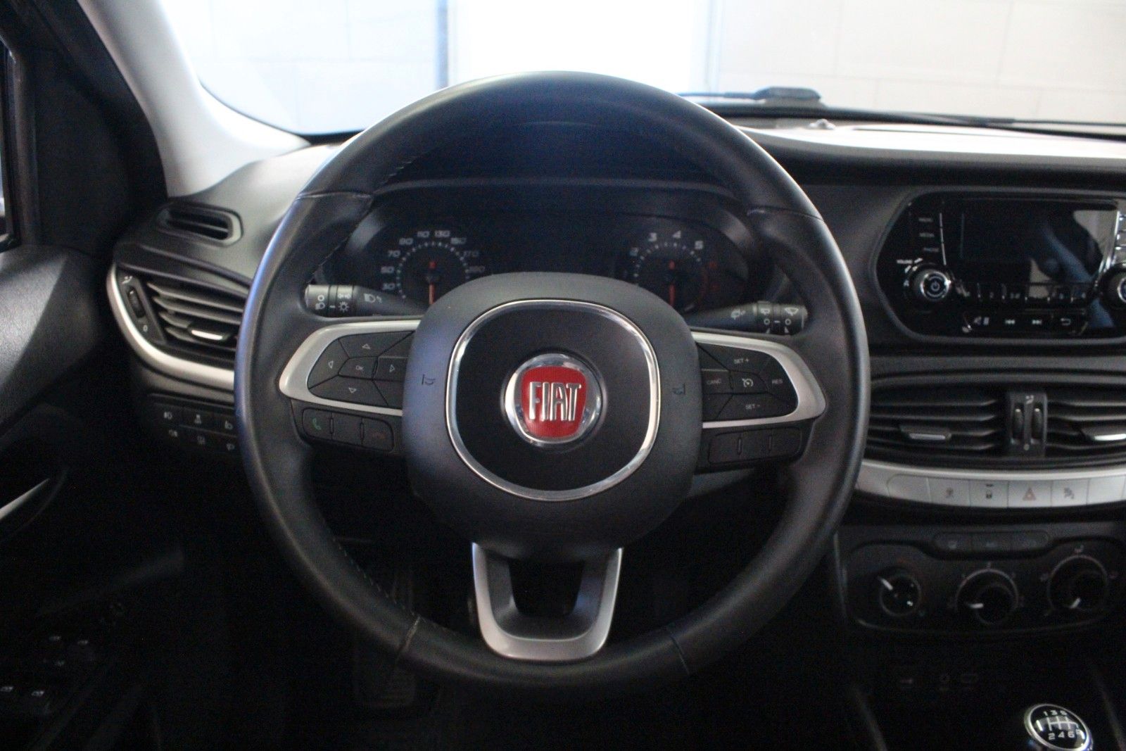 Fahrzeugabbildung Fiat Tipo 1,4 16V Kombi POP *Sitzheizung*