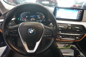 BMW 520 - 12