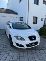 Seat Leon 1.6 TDI CR 77kW E-Ecomotive Style  - Seat Leon mit Diesel-Antrieb: Standheizung, Limousine