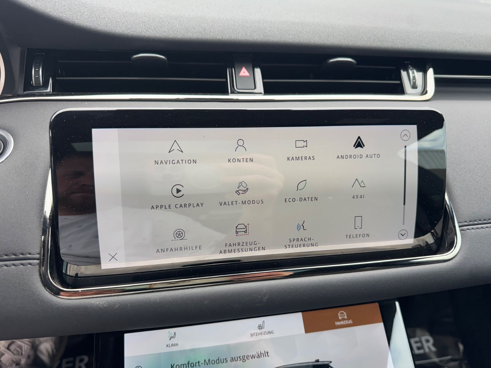 Fahrzeugabbildung Land Rover Range Rover Evoque R-Dynamic SE/Leder/PANO/LED