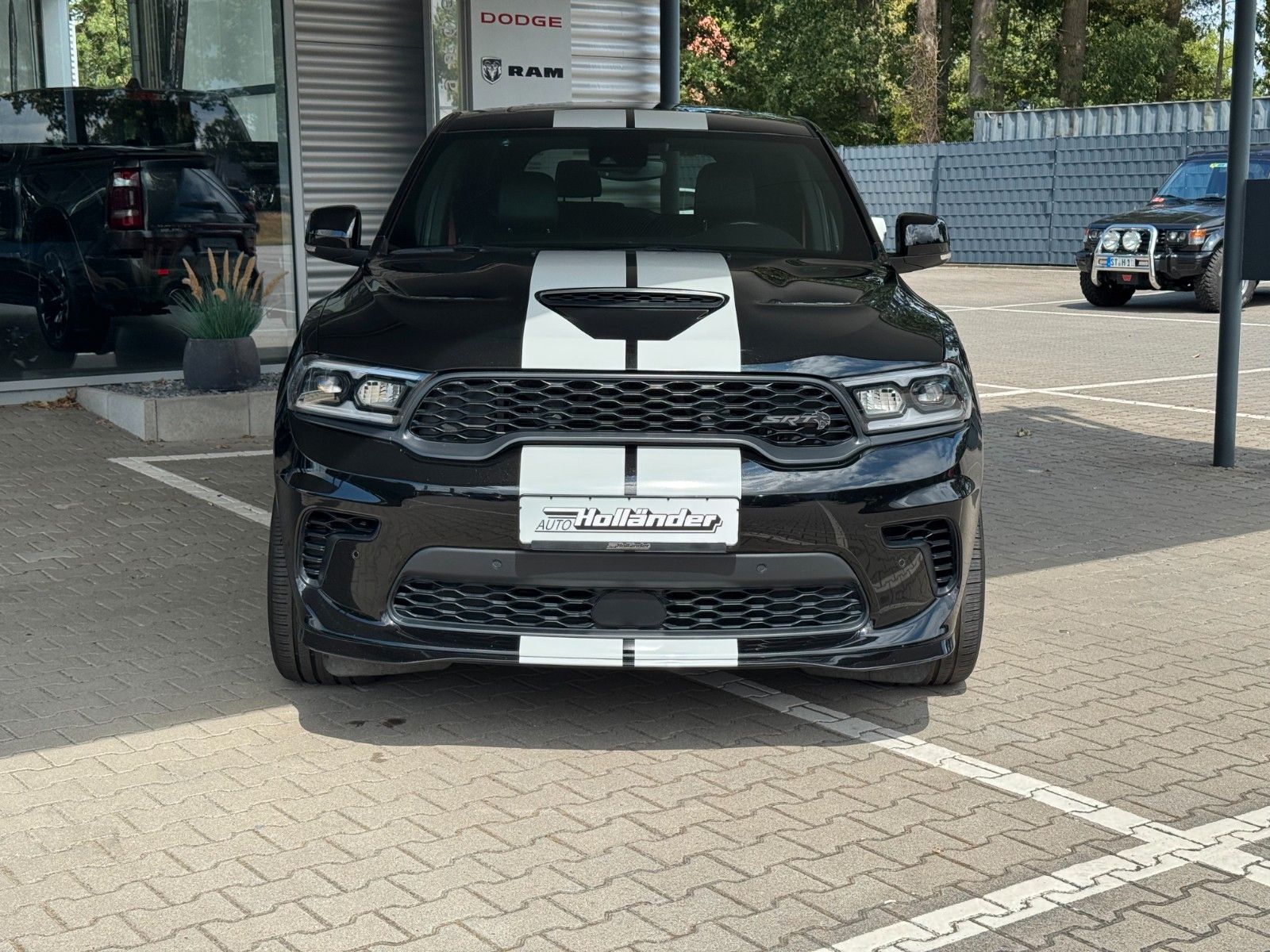 Fahrzeugabbildung Dodge Durango SRT Hellcat 6,2l Hemi Deutsche 1.Hand
