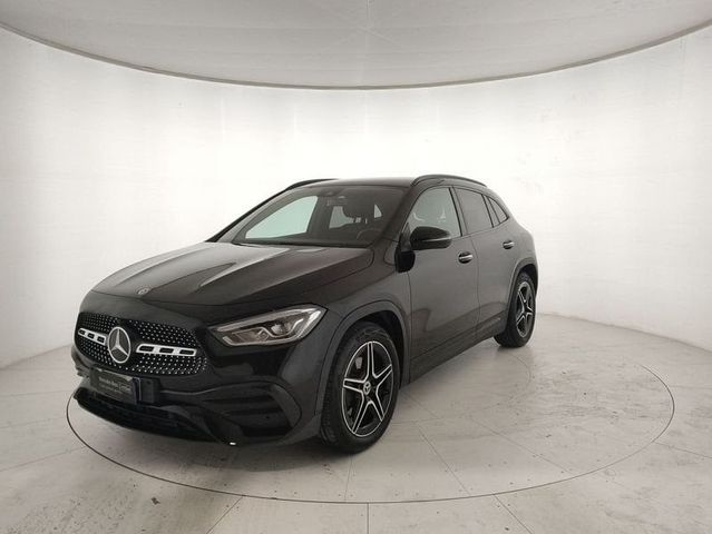 MERCEDES-BENZ Mercedes-Benz GLA 220 d Premium 4matic auto