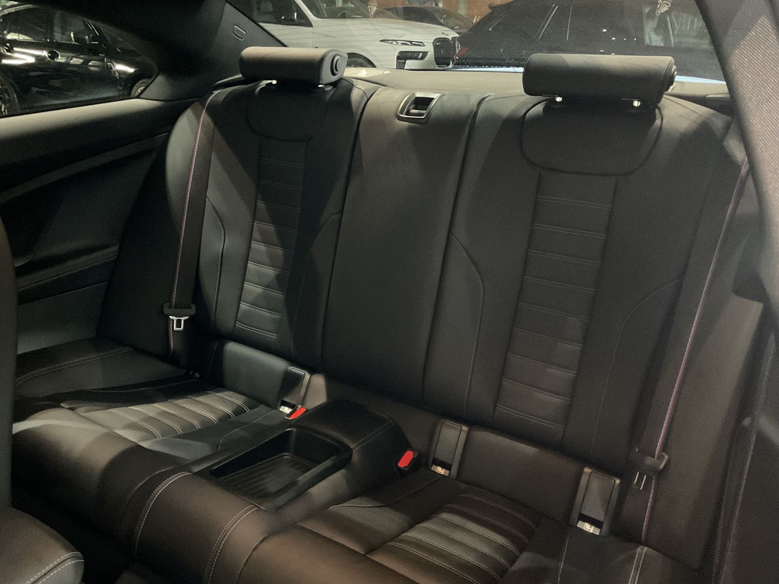 Fahrzeugabbildung BMW M2 Coupé M Sportsitze, Sitzverstellung, elektris