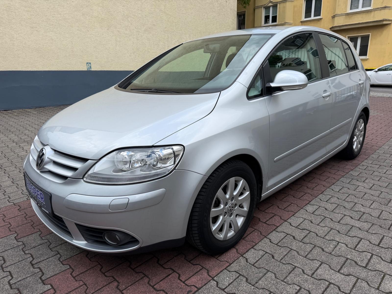 Volkswagen Golf Plus V Comfortline 1.6 Aut. ( Navi / PDC )