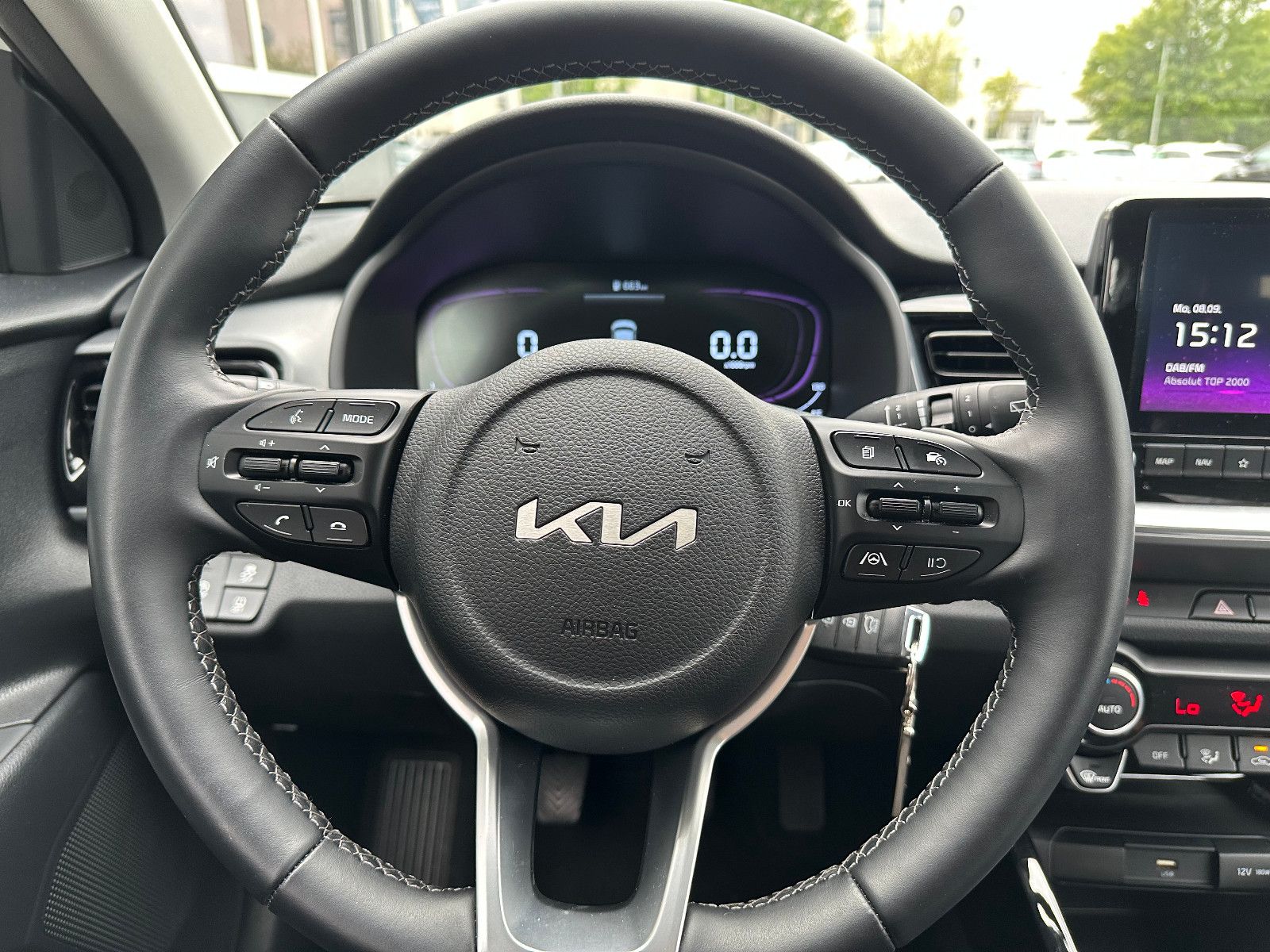 Fahrzeugabbildung Kia Stonic 1.0T 100PS  MT VISION LED