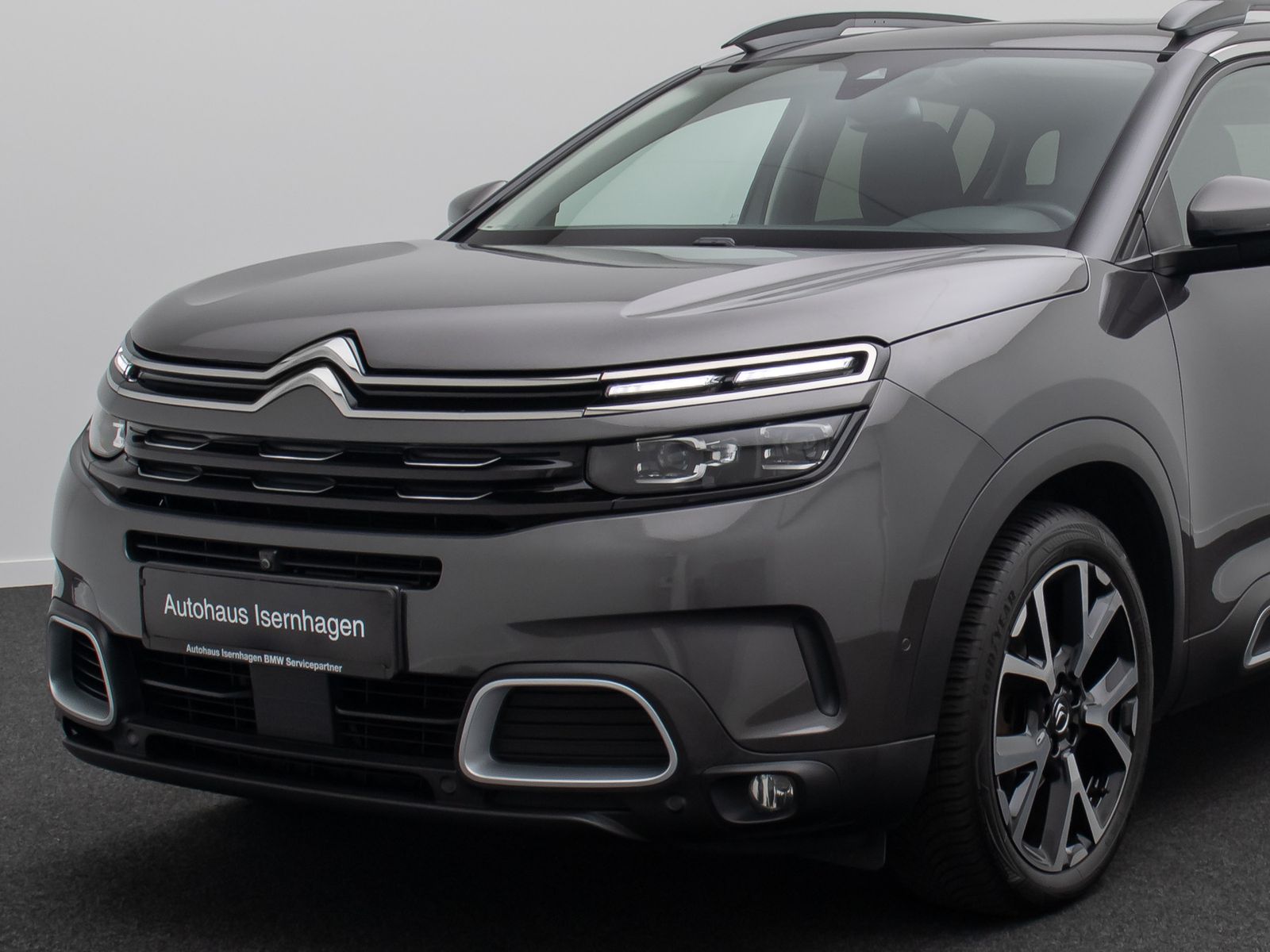 Fahrzeugabbildung Citro&euml;n C5 Aircross SHINE 360&deg;ACC Panorama AHK 19" Voll