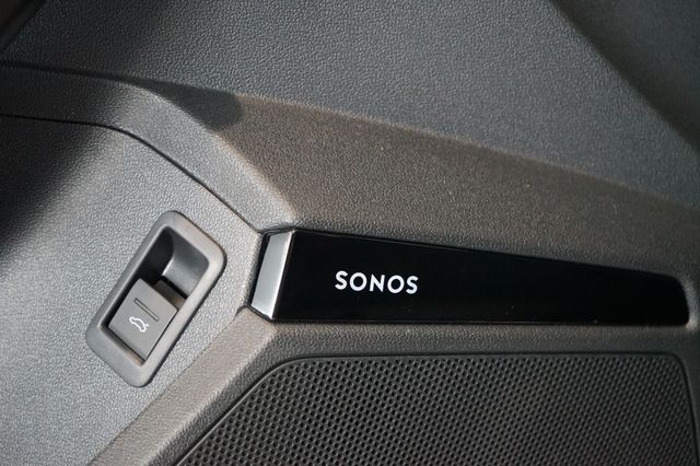 Audi RS3 Sportback | Schalensitze | Pano | SOFORT Audi RS3 Sportback | Schalensitze | Pano | SOFORT