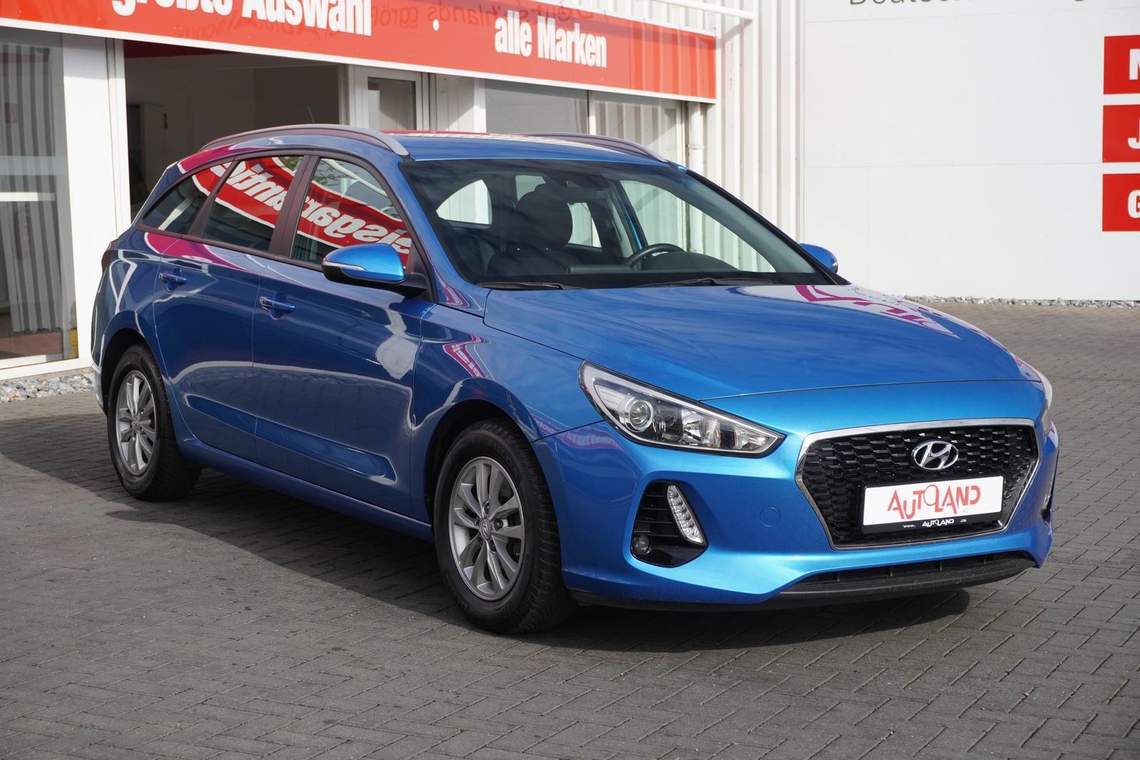 Hyundai i30 Kombi 1.0 T-GDI GO! Navi Kamera AHK PDC