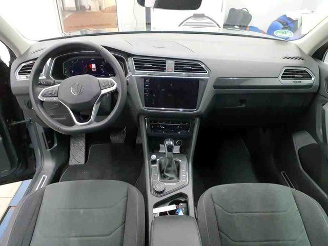 Tiguan 2.0 TDI DSG 4M ELEGANCE IQ.LIGHT+AHK+RFK+