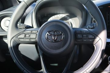 Toyota Aygo (X) - 10