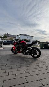 BMW S1000R - KICKSTARTER
