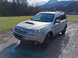 Subaru Forester FUJI HEAVY IND.(J) - Subaru Forester aus 2012 mit Diesel-Antrieb