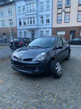 Renault Clio III Edition Dynamique - Renault Clio mit Halbautomatikschaltung