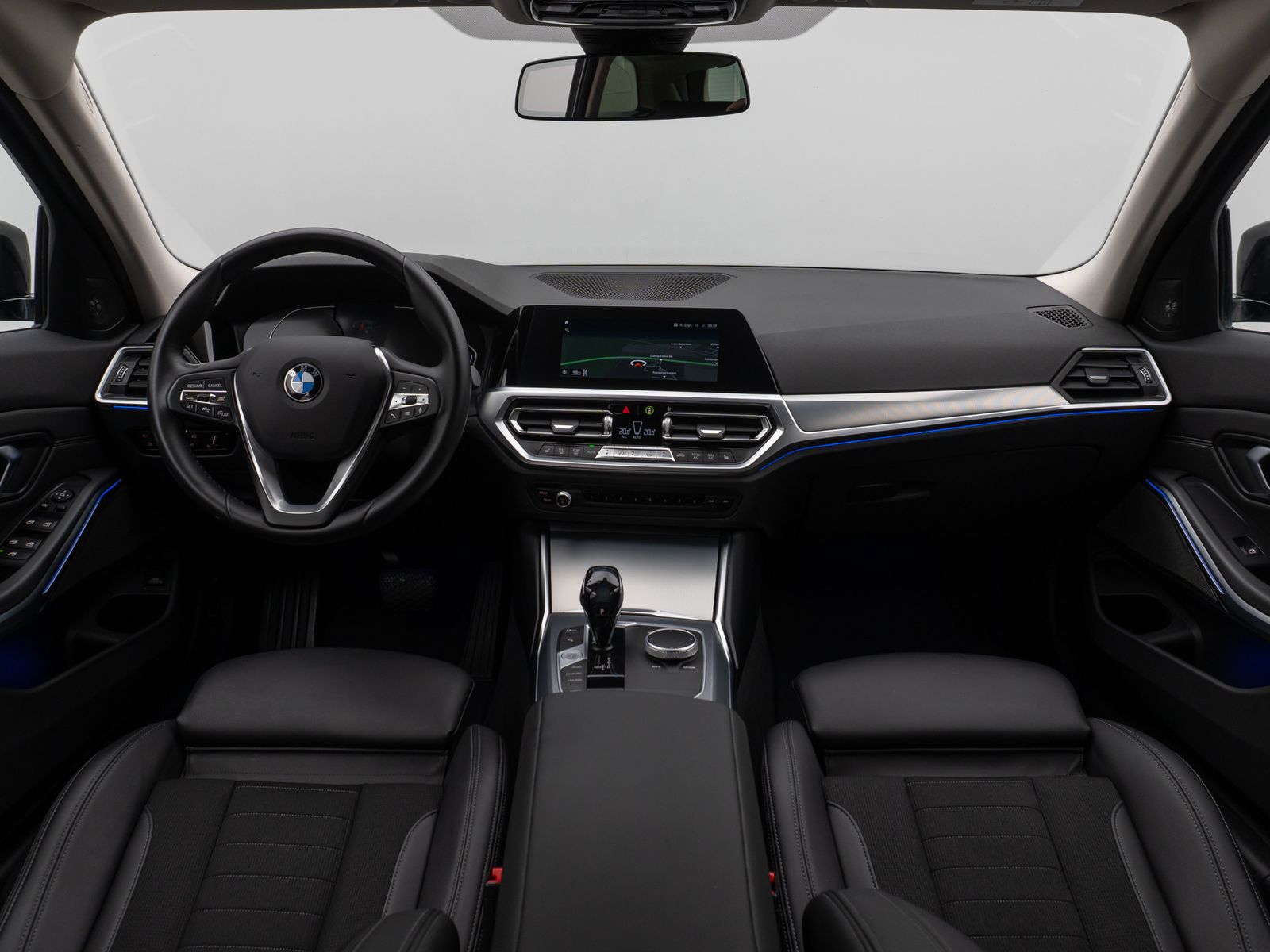 Fahrzeugabbildung BMW 320d Sport Line DAB Laser HUD Cockpit+ Komfort