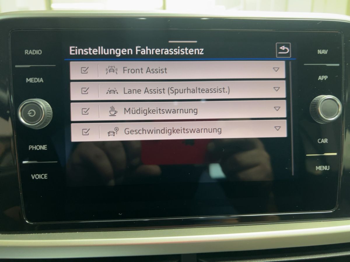 Volkswagen T-Roc - Bild 17
