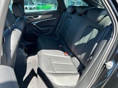 Fahrzeugabbildung Audi A6 Avant 2.0 TDI quattro Stronic LED ACC Leder