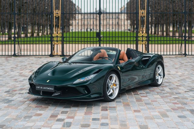 FERRARI F8