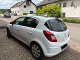 Opel Corsa - Opel Corsa aus 2010 mit Diesel-Antrieb