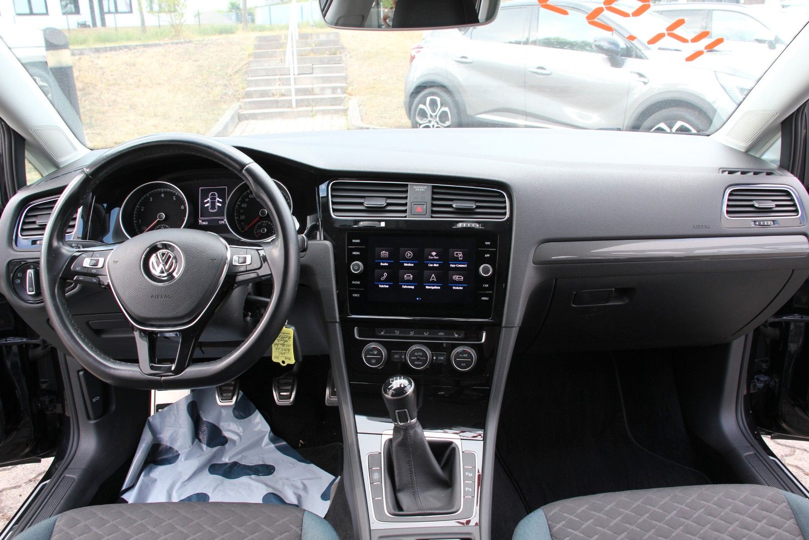 Fahrzeugabbildung Volkswagen Golf VII Lim. IQ.DRIVE BlueMotion