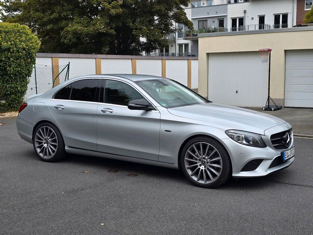 Image of Mercedes-Benz C 220