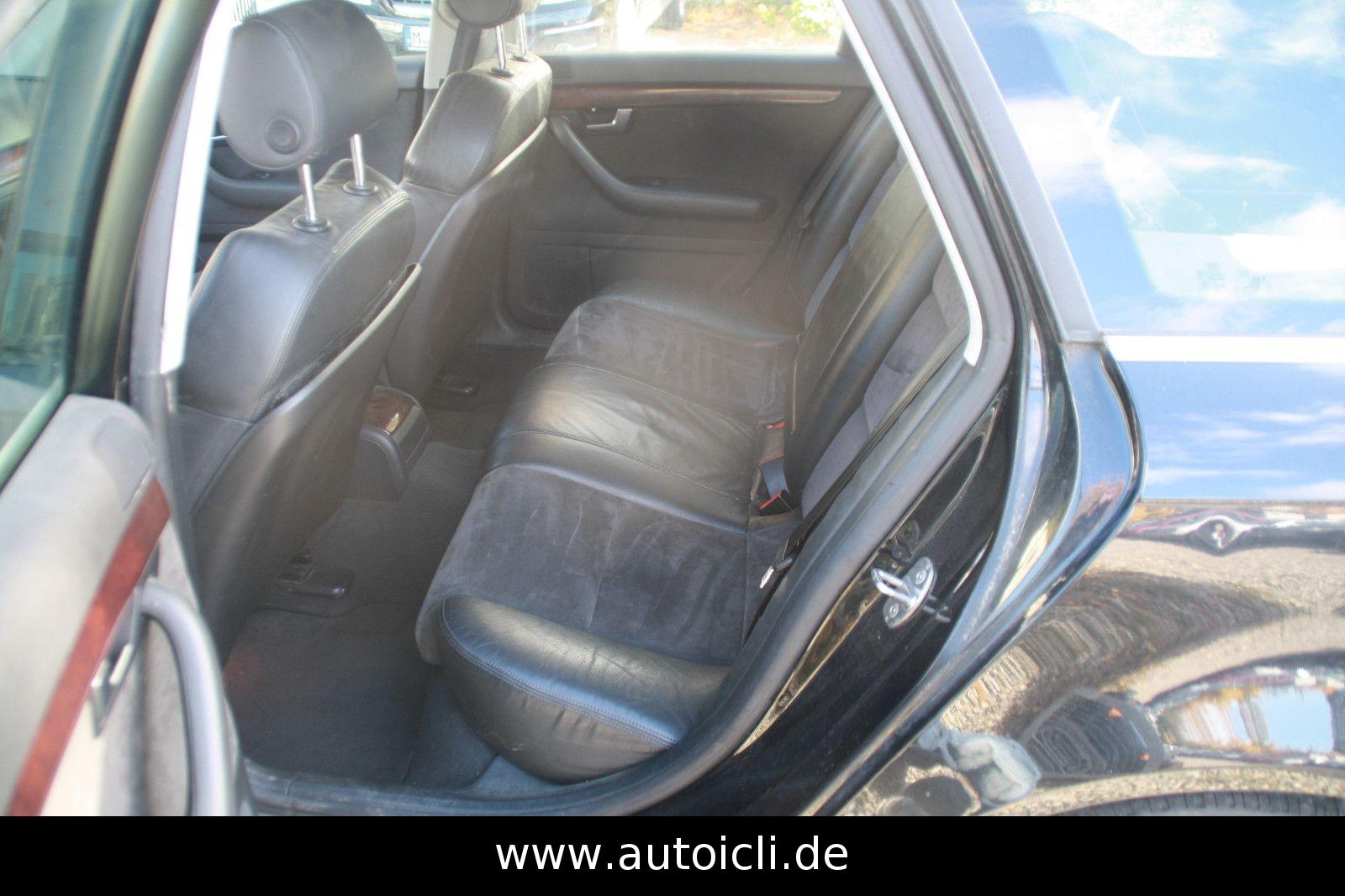 Audi A4 2006 — photo 12