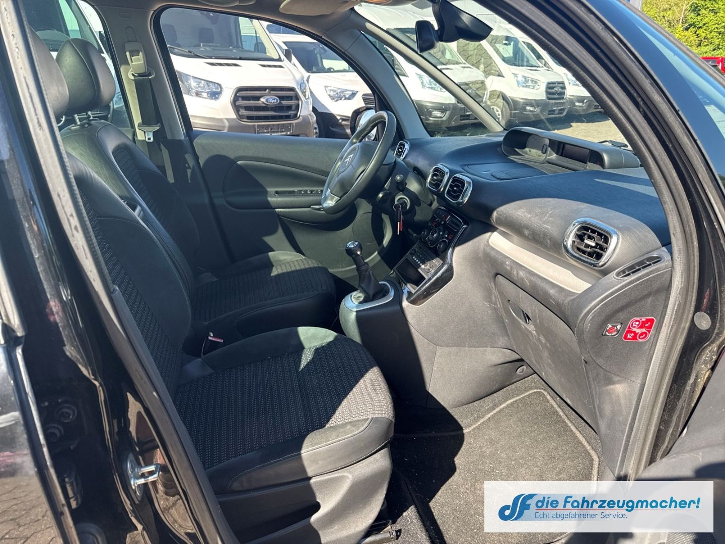 Fahrzeugabbildung Citroën C3 Picasso Exclusive 1,6HDi Pano TÜV 05/27 *EXPO