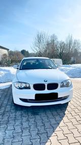 BMW e87 118i 2010 - BMW 118: E87