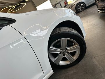 MYAUTOCENTER – Gebraucht- und Jahreswagen mit Werkstattservice in Pfaffenhofen Volkswagen Golf VII *TÜV0228*STHZ*KLIMA*NAV*PDC*BLTH*CD*