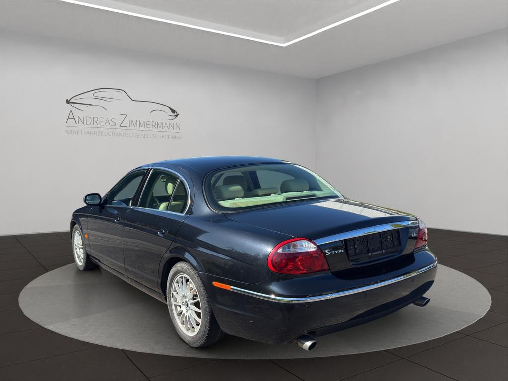 Jaguar S-Type