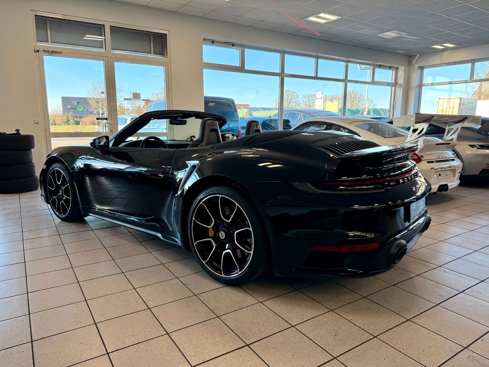 Fahrzeugabbildung Porsche 911 992 Turbo S Cabrio SportAbgas/Burmester/ACC