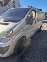 Opel Vivaro A 2,0 114ps tüv 08/2027 AHK oh... - Opel Vivaro in Wiesbaden