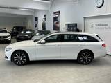 Mercedes-Benz E 300e T PANO+AHK+KAMERA+LED+CARPLAY+DAB+EASYPK - Mercedes-Benz E 300: 300d