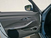 BMW 330 - Vorschau Bild 18