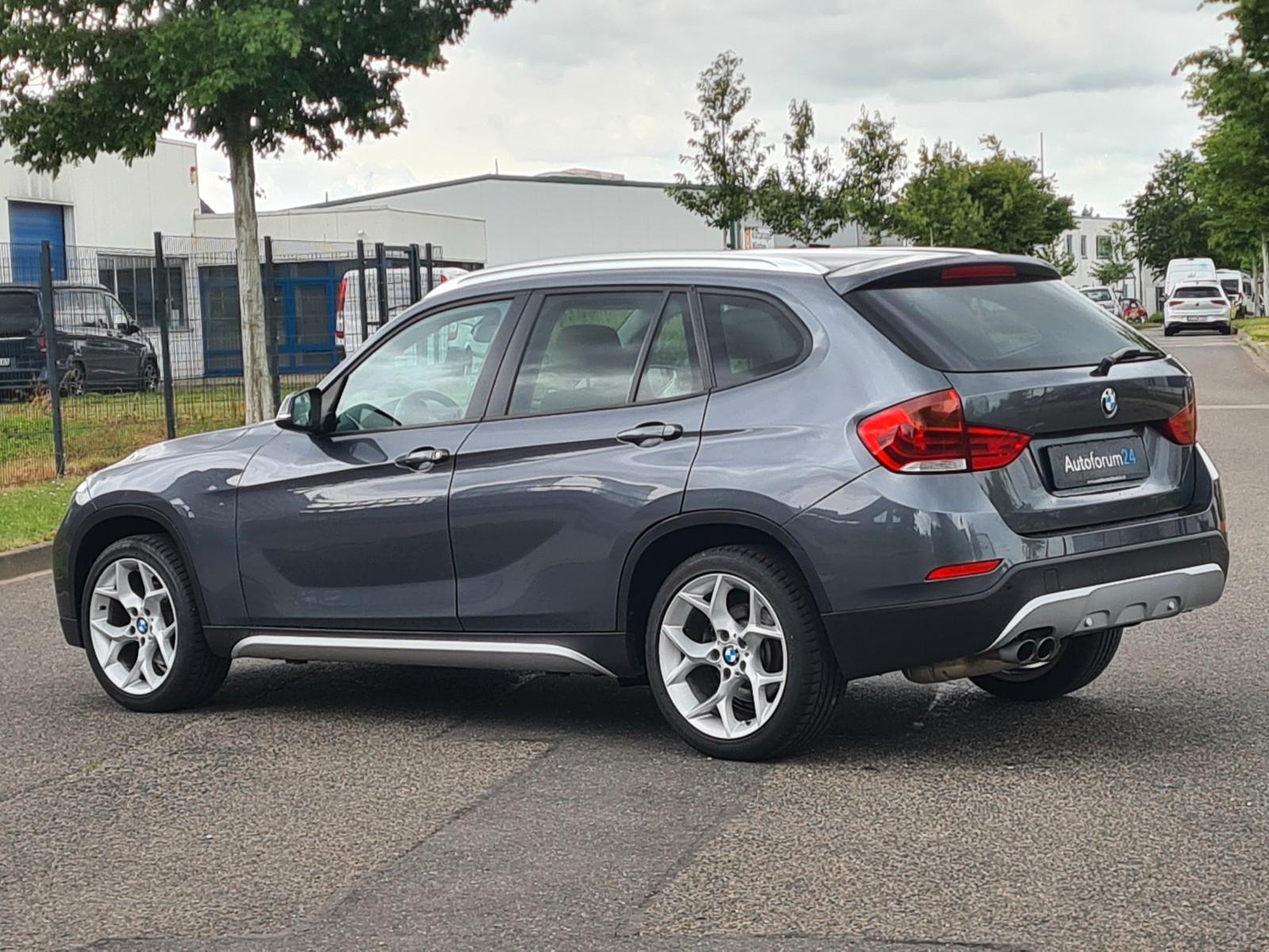 BMW X1 20 i xDrive *Autom.*PDC*SHZ*Leder*