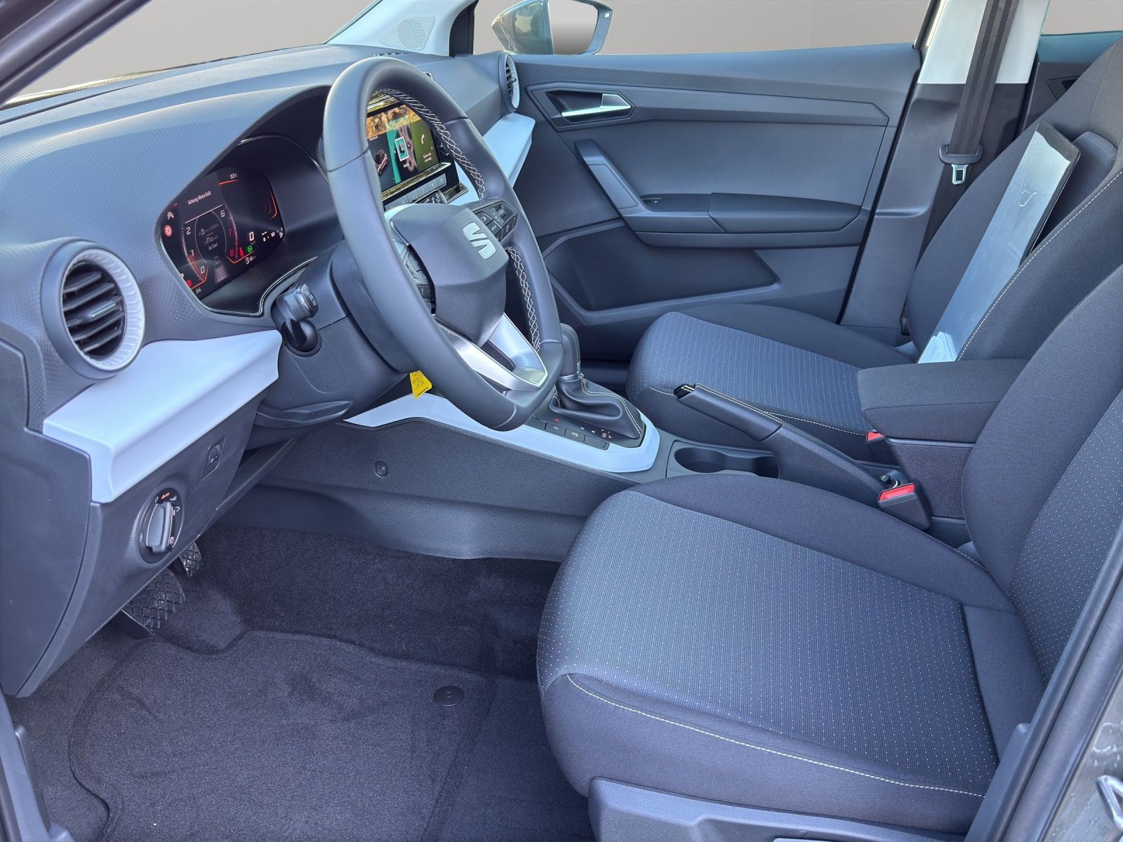 Seat Arona - Bild 9