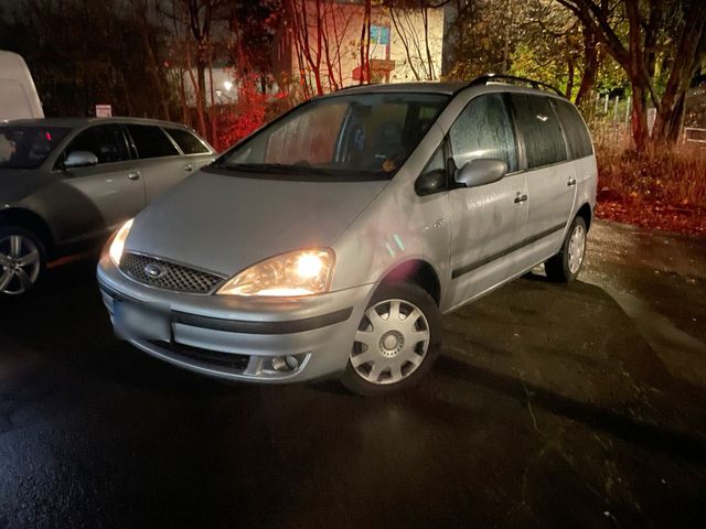 Ford Galaxy 1.9 7 Sitzer