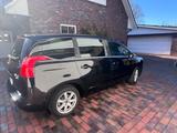 Peugeot 5008 2.0 Business-Line HDi 160 Automatik Bus... - Peugeot 5008: Business Line
