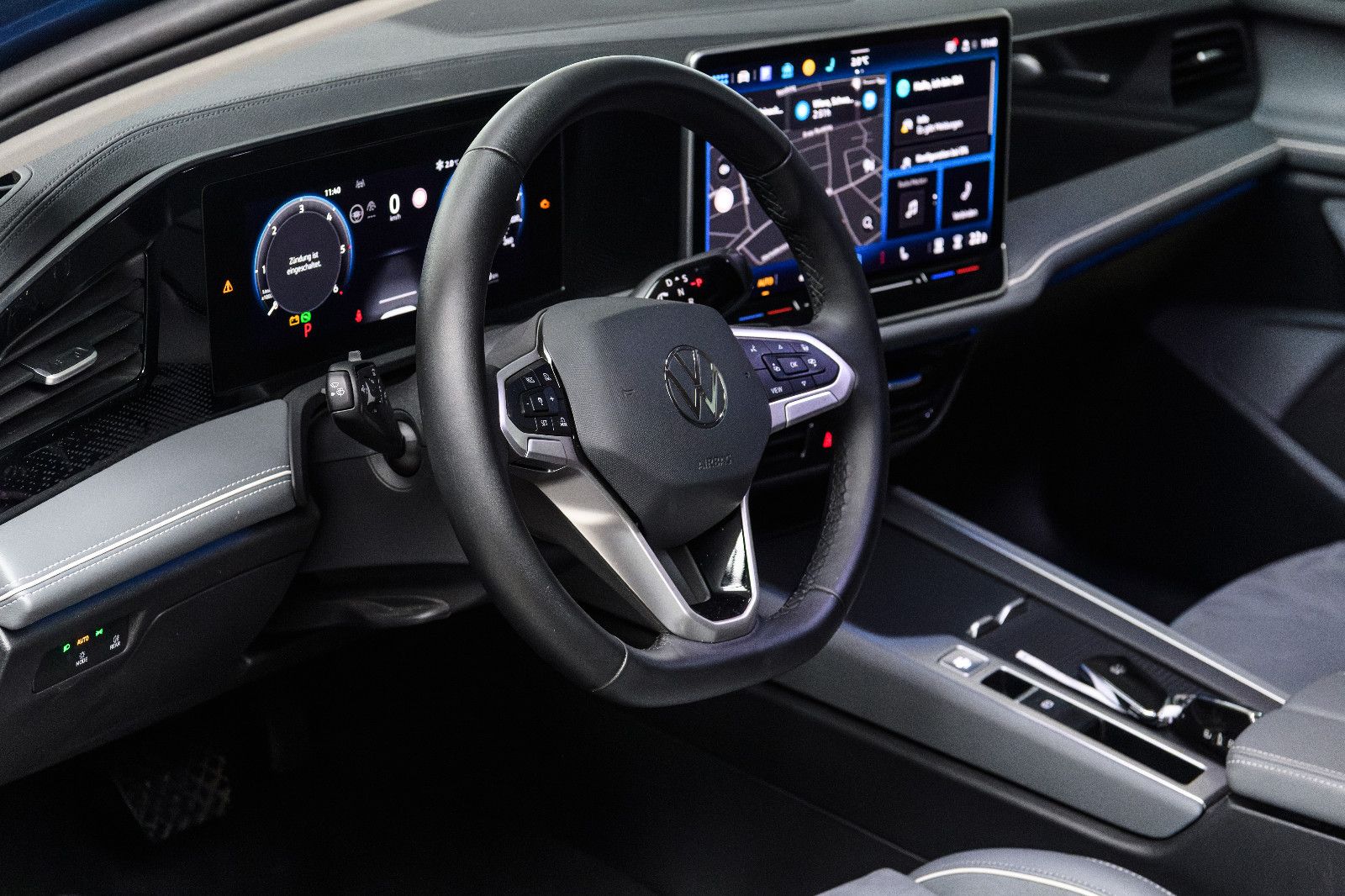 Fahrzeugabbildung Volkswagen Passat Variant 2.0 TDI 110 kW+AHK+SHZ+STANDHEIZU