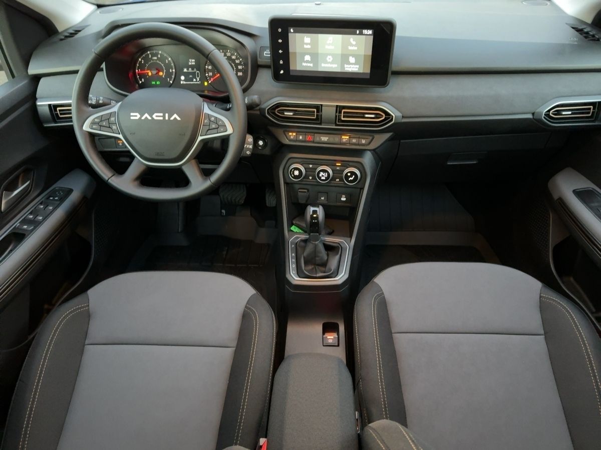 Dacia Sandero - Bild 8