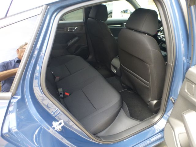 Honda Civic e:HEV 2,0i-MMD Hybrid Elegance 8JahreGaran