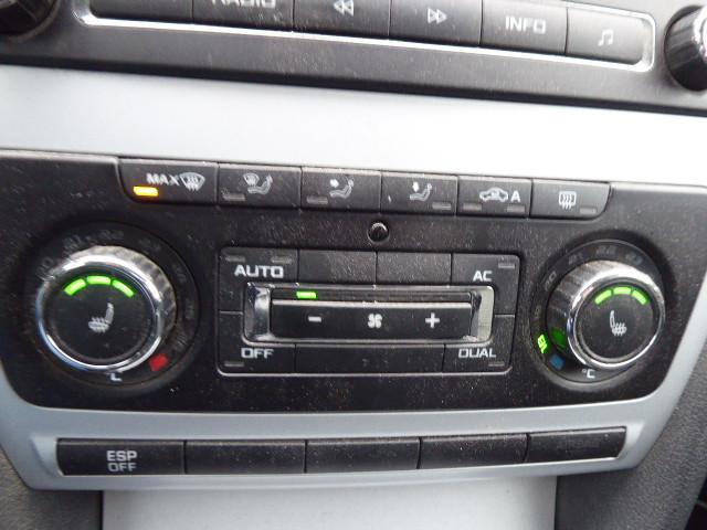 Skoda Octavia 2010 — photo 12