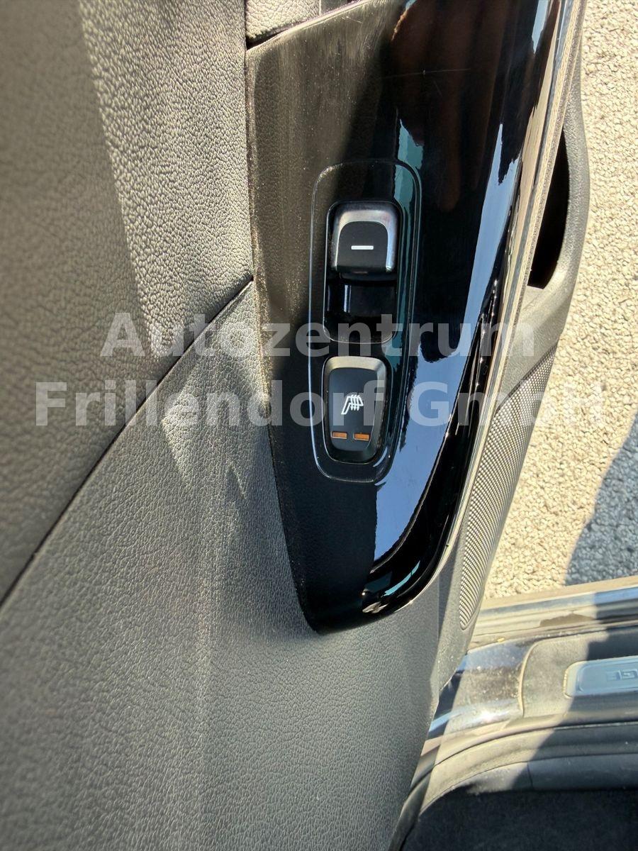 Kia Sportage GT-Line 4WD AUTOMATIK/NAVI/XENON/PANO!!