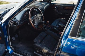 صورة مصغرة 20 لـ 1992 BMW M5