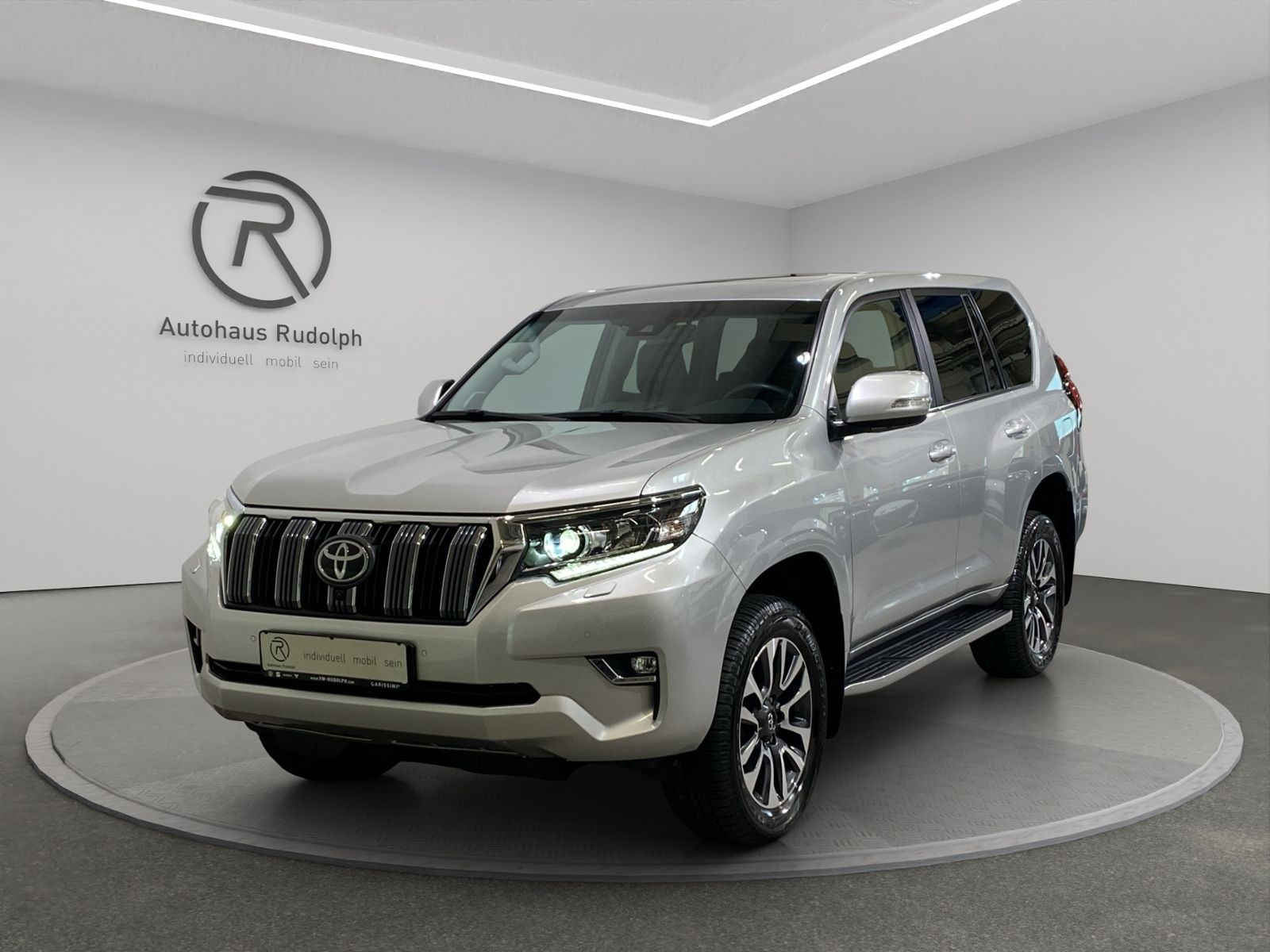 Toyota Land Cruiser 2.8 D4-D 4x4 Executive Navi LED foto 2