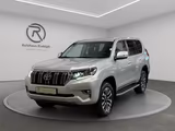 Toyota Land Cruiser 2.8 D4-D 4x4 Executive / Navi LED - silberne Toyota Land Cruiser